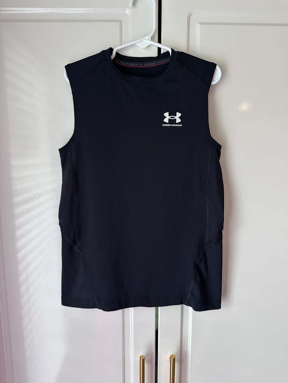 Under Armour HeatGear Armour Sleeveless Youth Medium Black Tank Top
